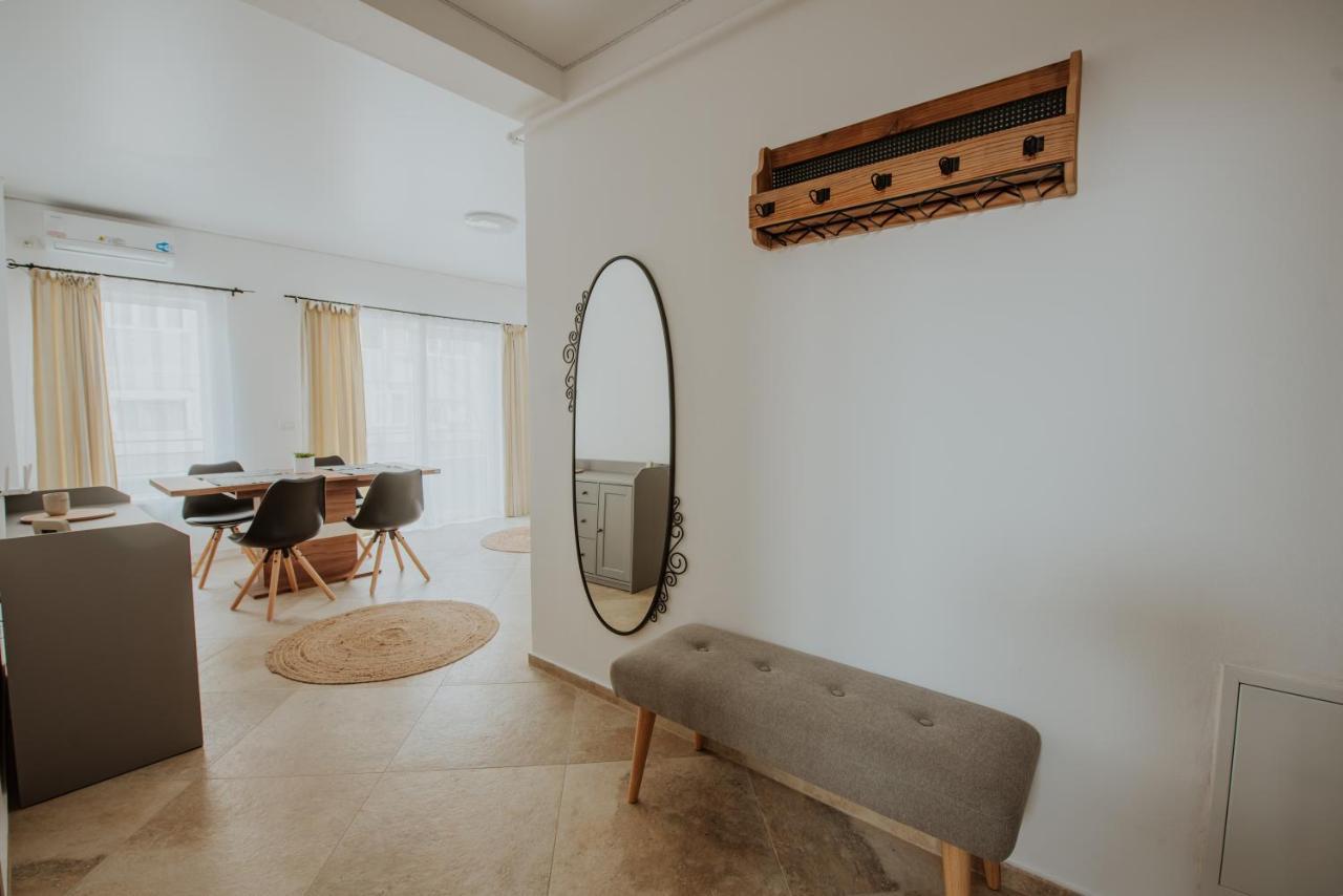 The Nook Aparthotel ทิมิชัวรา ภายนอก รูปภาพ
